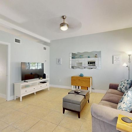 53 Steps To Beach Clearwater Beach Exterior foto